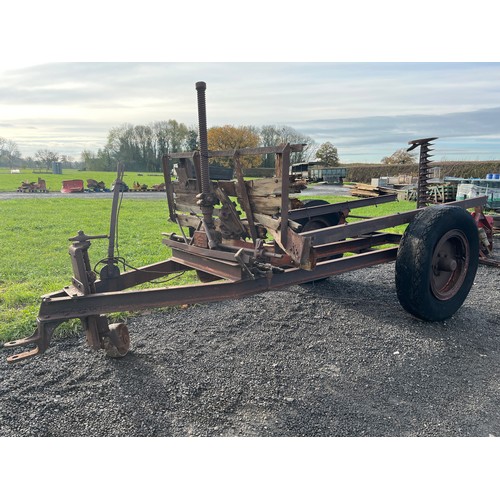 71 - Vintage Laurie & Sons hand tip trailer