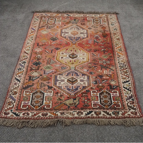 104 - Persian style wool rug 68