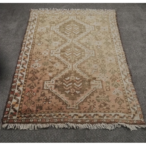 103 - Persian style wool rug 64