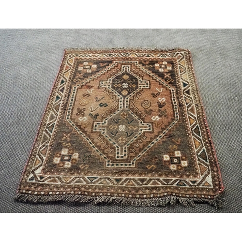 146 - Persian style wool rug 58