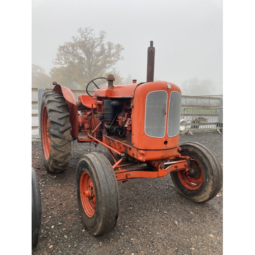 123 - Nuffield 10/60 tractor. 1966. Reg. KUE 444D. V5