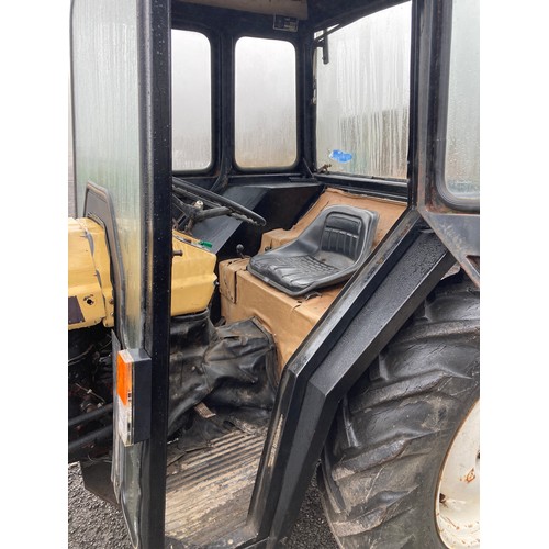 158 - Leyland 302 tractor 1981. Engine has been overhauled, new fuel pump and injectors. Full glass cab. V... 