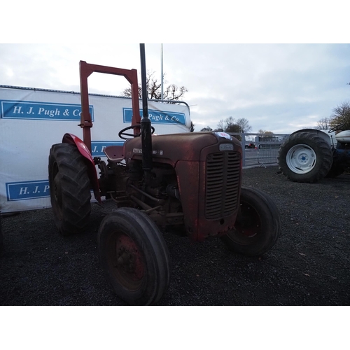 1025 - Massey Ferguson tractor 35. 
Runs and drives, serial number SDF 89513, fitted with roll bar