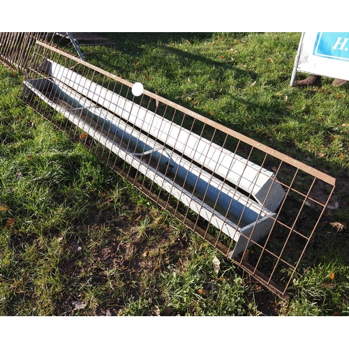 1091 - Sheep troughs and mesh