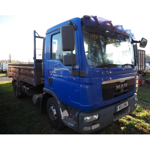 1149 - MAN TGL 12.180 Tipper Lorry. Reg RE11 ONO. V5 and keys in office