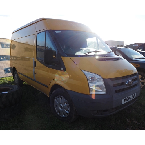 1152 - Ford Transit Van. Runs and drives. Showing 154,000 miles. MOT 27/10/23. Reg. MV61 LOD.