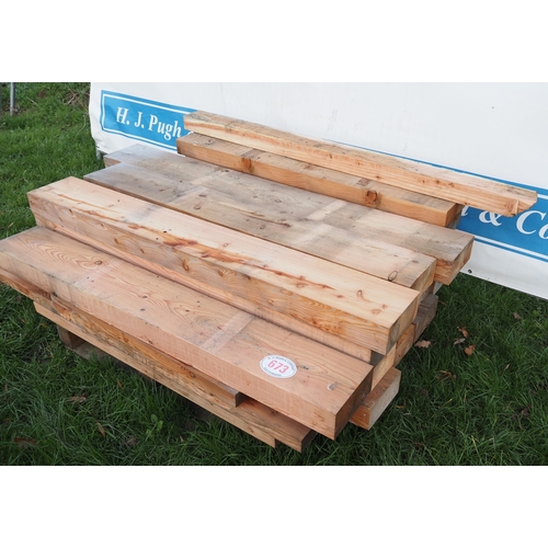 673 - Pallet of Larch beams