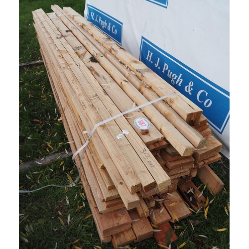 687 - Mixed Larch boards, average 3.5m