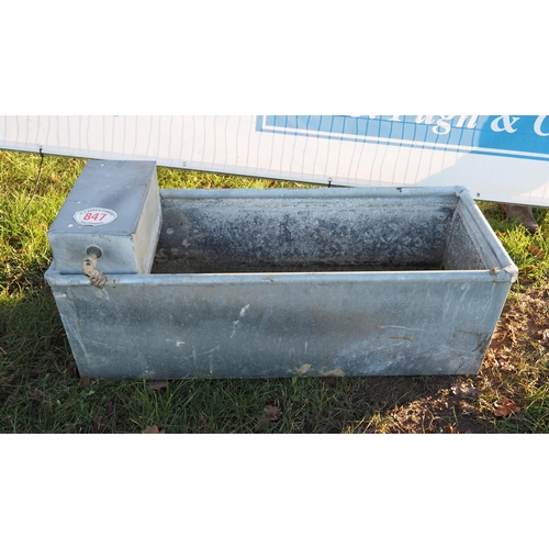 847 - 4ft Galvanised water trough