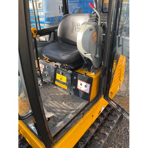 1026 - JCB 8017 mini digger. 2005. Runs & drives. Quick hitch and 2 spare buckets. One owner from new. Show... 