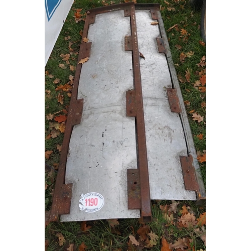 1190 - Loading ramps 6ft