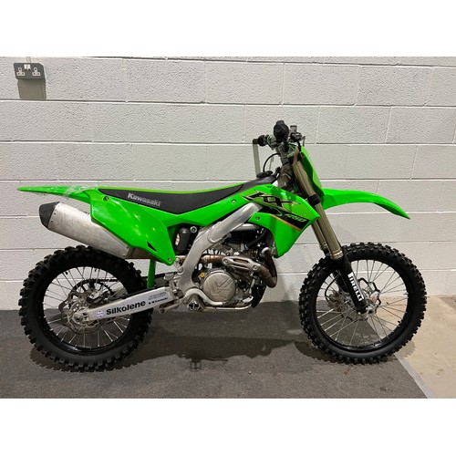 1031 - Kawasaki KX450 motorcycle. 2022. Runs and rides. Very little use. No docs