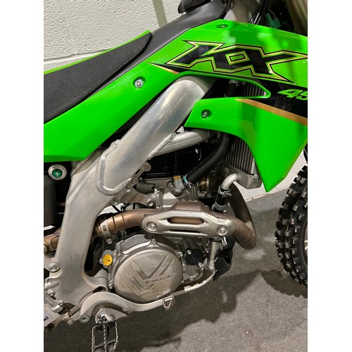 1031 - Kawasaki KX450 motorcycle. 2022. Runs and rides. Very little use. No docs