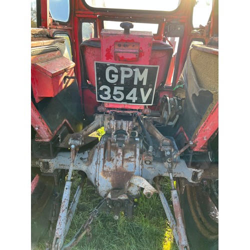 1007 - Massey Ferguson 135 tractor with cab and loader. Runs and drives.  Reg. GPM 354V. Key in office