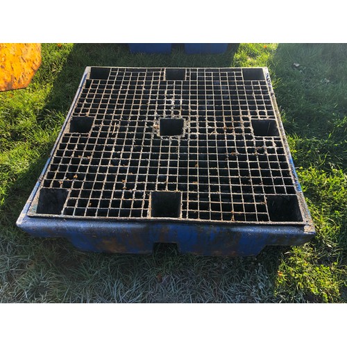 1036A - Plastic oil drip tray