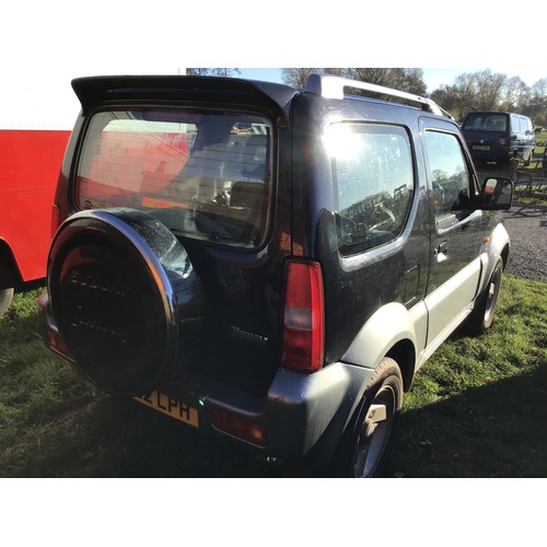 1114 - Suzuki Jimny 2004. Private reg. included S22 LPH. V5 in office