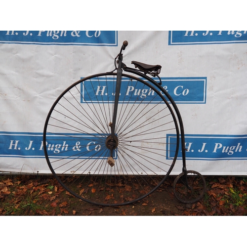 62 - Penny farthing