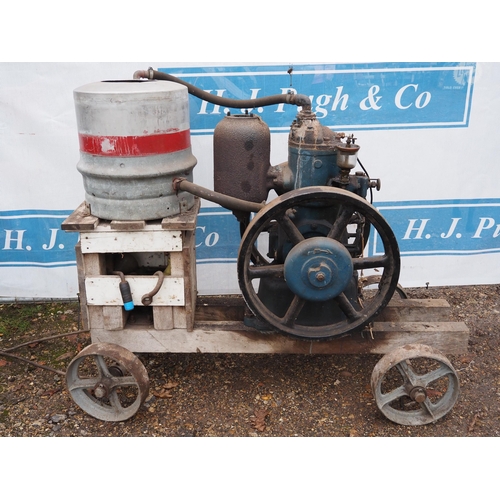 94 - Petter Junior 5hp stationary engine on 4 wheel trolley. S/n 71835. Was running when last stored. Com... 