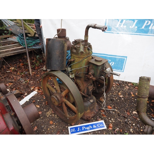 78 - Petter S type stationary engine. Fitted with atomiser