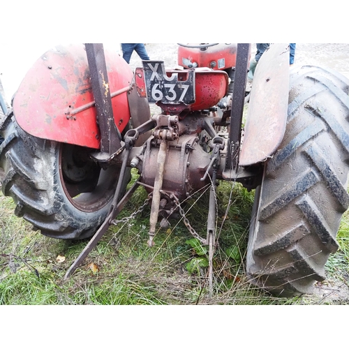 478 - Massey Ferguson 35X tractor. 1963. Runs and drives. S/n MY326985. Fitted with 3 cylinder engine. Sho... 