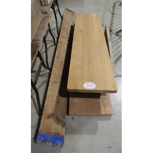 259 - Oak shelves and scaffold boards