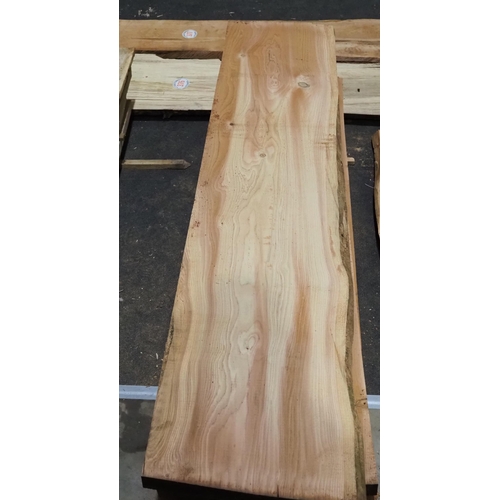 369 - Western Red Cedar 92x19x2