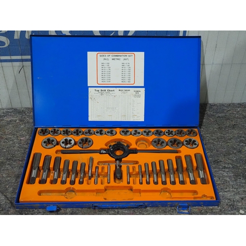 569 - Tap & die set metric