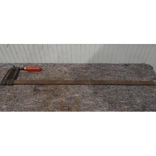 589 - F-clamp 39x5