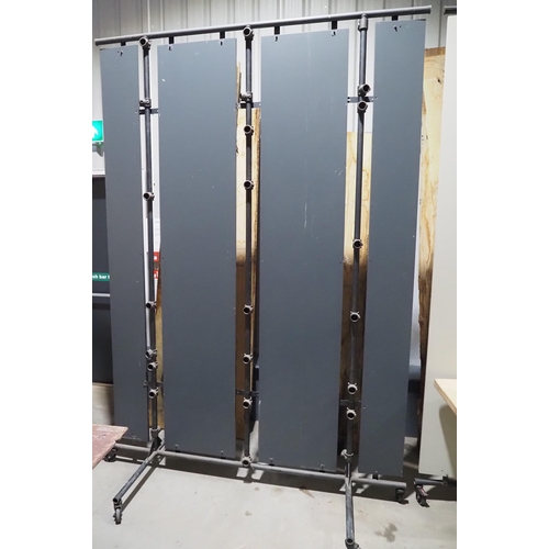 691 - Room dividers on casters 7ft