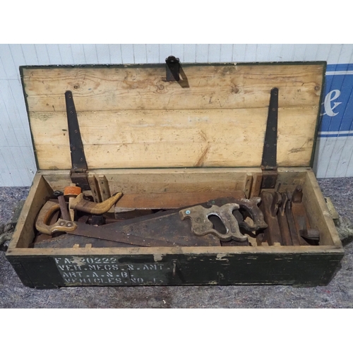 759 - Wooden chest with wooden planes and saws