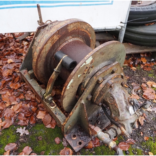 208 - Hydraulic winch parts, Ex Ministry, suitable for low loader trailer