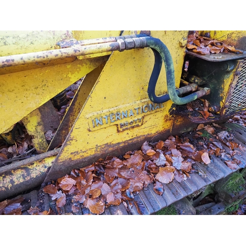 272 - International BTD6 Drott crawler. S/n BD9942. For spares or repairs