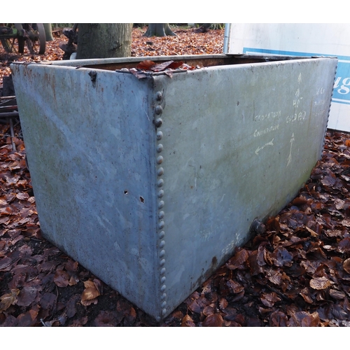 298 - Riveted galvanised water tank 48