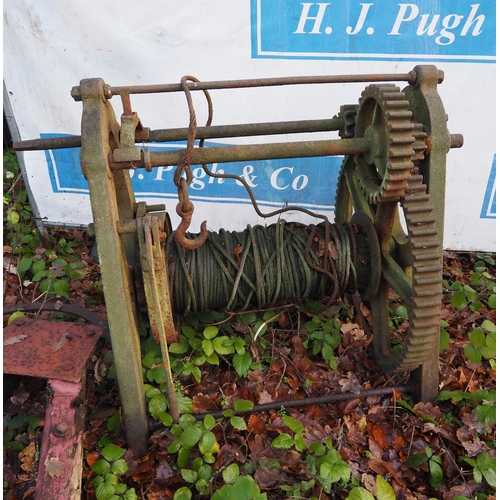 315 - Large winch