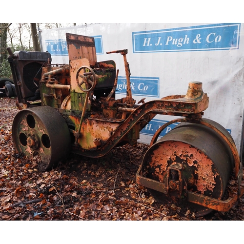 356 - Aveling & Barford roller for spares. Reg DMJ 349