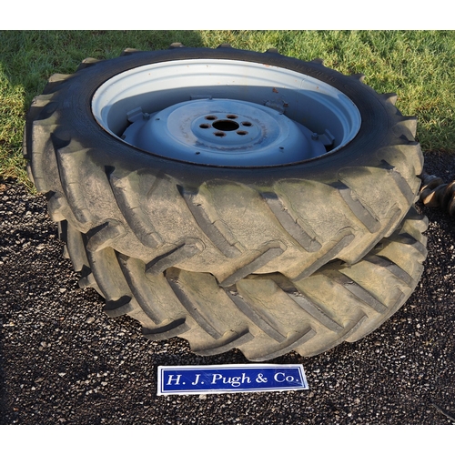 2115 - Fordson Major wheels  12.4/11.36