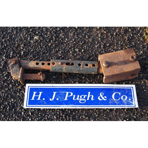 2256 - Ford stabiliser bracket