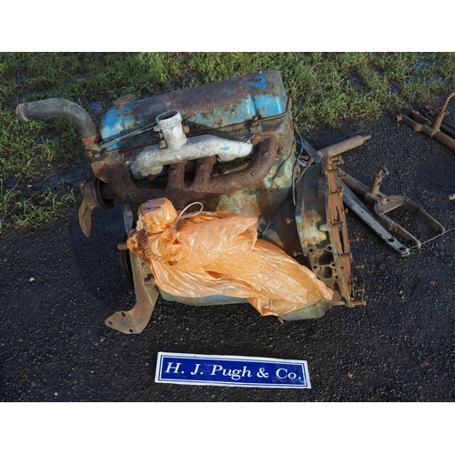 2280 - Fordson 4-cylinder engine, running when stored