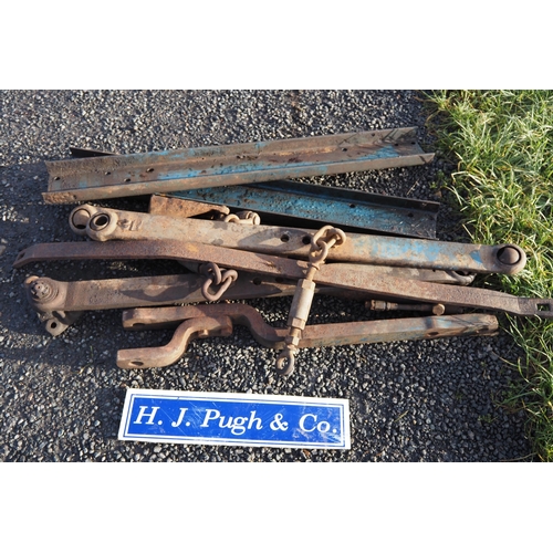 2333 - Ford drawbar arms & stays