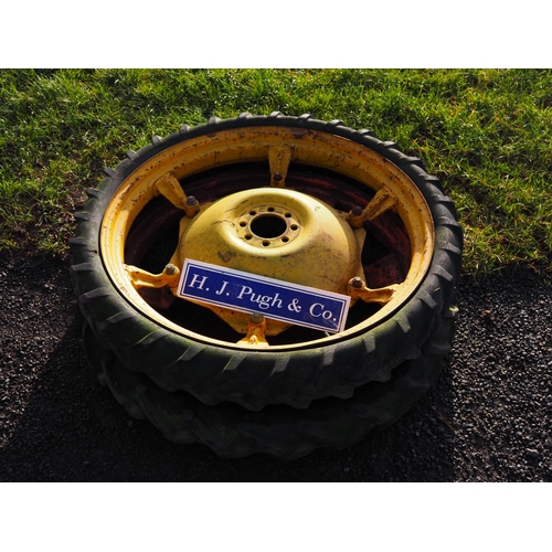 2346 - Row crop wheels & tyres 6.00-38