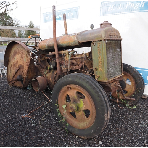 1458 - Fordson Standard tractor. Petrol paraffin, spares or repair