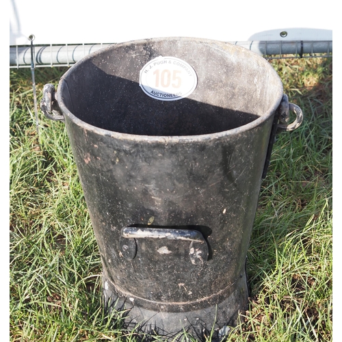 105 - Large coal bucket