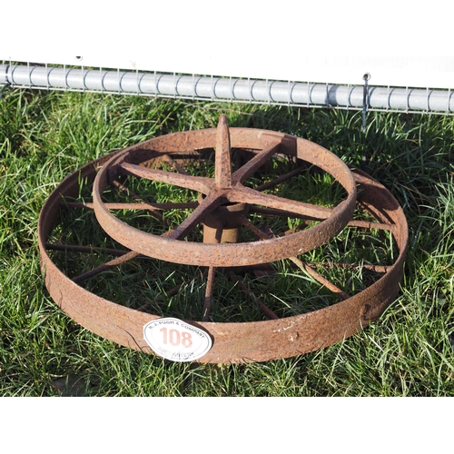 108 - Cast iron wheels - 2