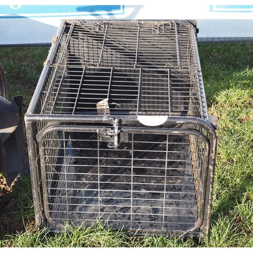 250 - Heavy duty animal cage