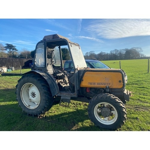 1486 - Renault 70.14 orchard tractor 4WD. 1991. owner says it is one owner from new, runs and drives, hydra... 