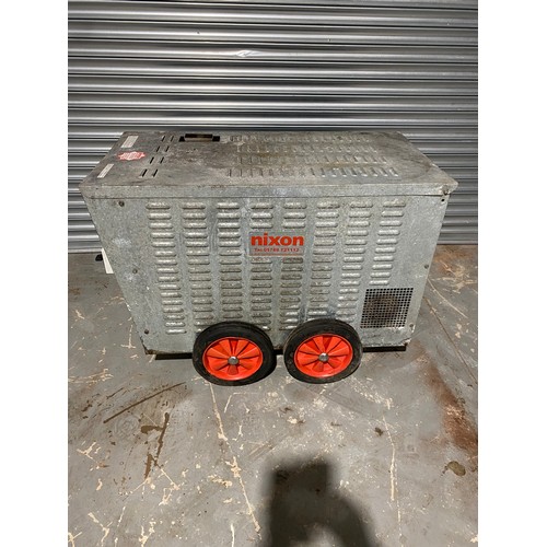 1367A - Nixon steam cleaner. Can be used single phase or 3 phase. Working when last used.