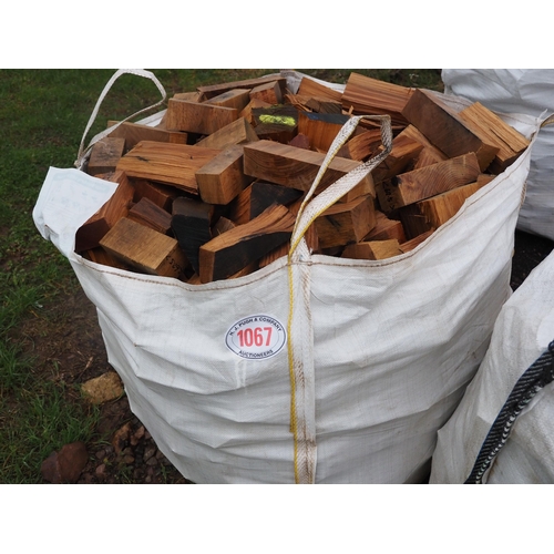 1067 - Hardwood offcuts