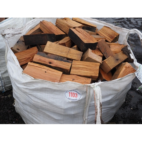 1103 - Bag of hardwood offcuts