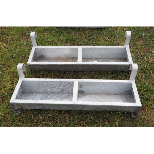 1177 - Hang on troughs 4ft - 2