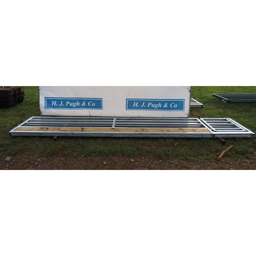 1195 - Galvanised sheep barrier with step through gate 15ft - 2